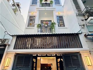 Bán nhà ngang khủng 6m dt 89m2 giá 4tỷ450. nguyễn văn mai  q3 gần chợ tân định. đang cho thuê 27tr