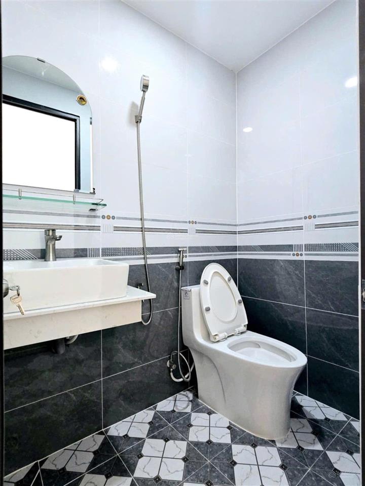 Bán nhà dt khủng 90m2  1tỷ990 ngay nam hoàphước long aq9 gần trường hồng đức, đang cho thuê 14tr