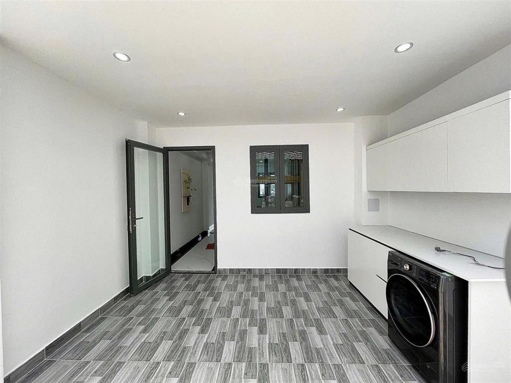 Giảm giá bán gấp nhà đình phong phúq9 gần trường tiểu học phong phú 2tỷ450/70m2 đang cho thuê 16tr
