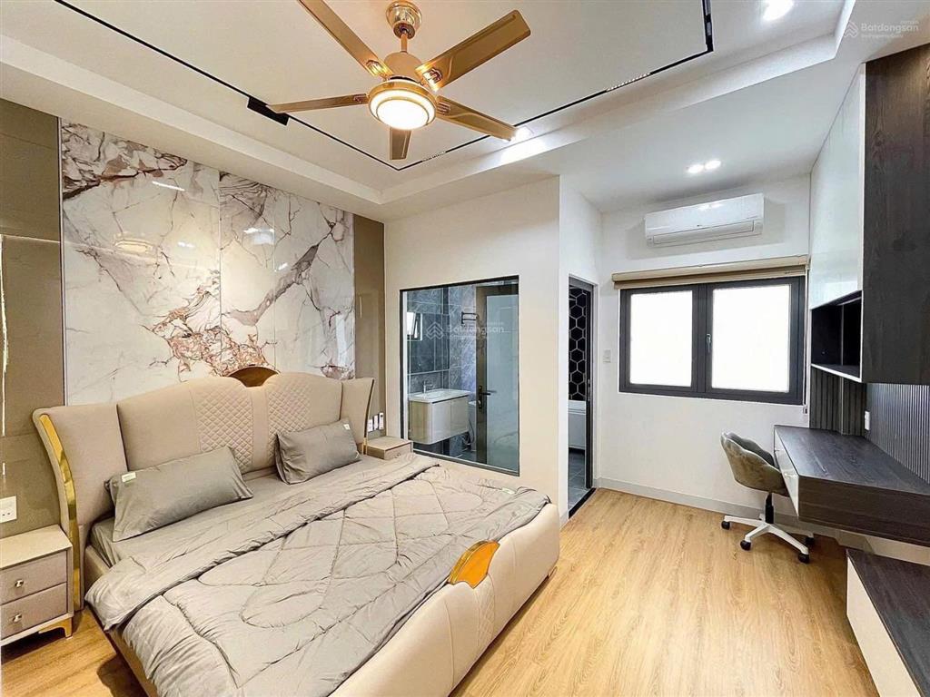 Giảm giá bán gấp nhà đình phong phúq9 gần trường tiểu học phong phú 2tỷ450/70m2 đang cho thuê 16tr