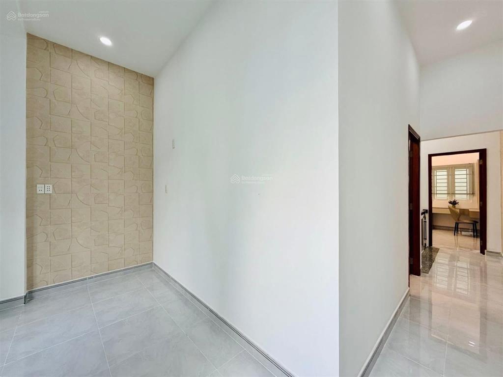 Sở hữu nhà dt 65m2, đường số 270  phước long a  q9, gần đh văn hóa. đang cho thuê 14tr/th