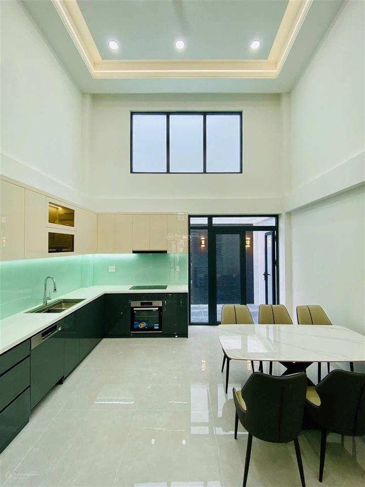 Qua tết đi định cư bán nhà tân cảngp25bình thạnh, gần cầu sài gòn. 82,6m2 đang cho thuê 25tr