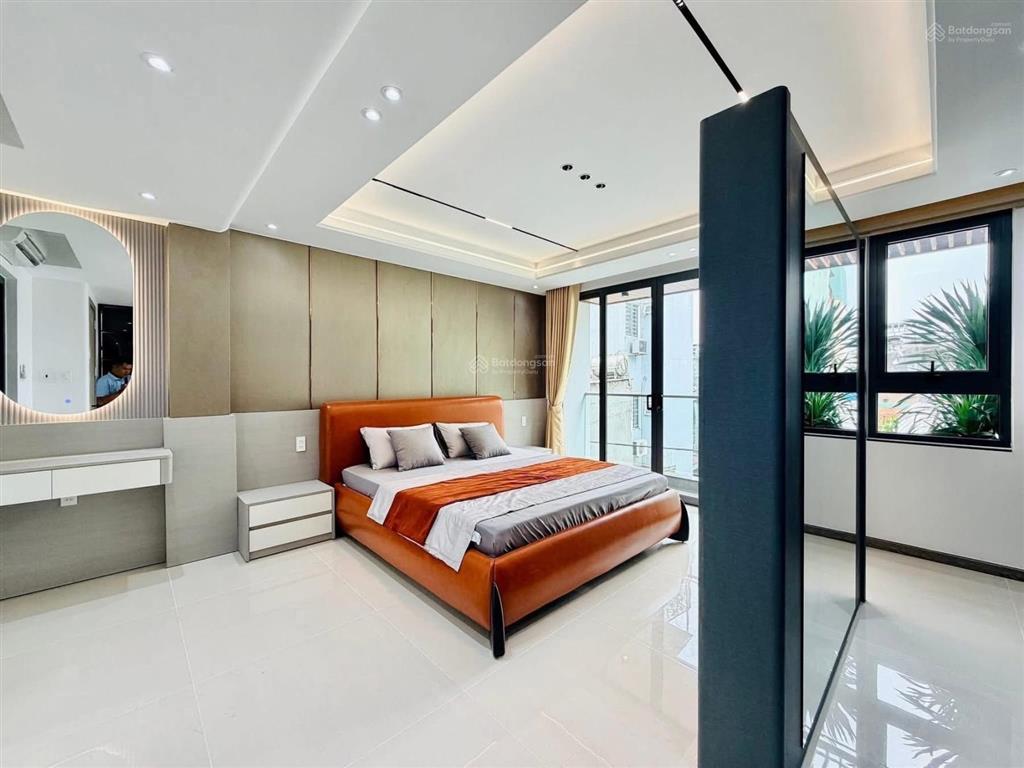 Cô na đi úc bán nhà nguyễn văn lạcp19bình thạnh gần chợ thị nghè. 89m2 đang cho thuê 27tr