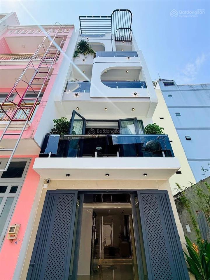 Cần tiền bán gấp nhà đinh tiên hoàng  q1 gần trung tâm thể thao hoa lư. 77m² cho thuê 26tr