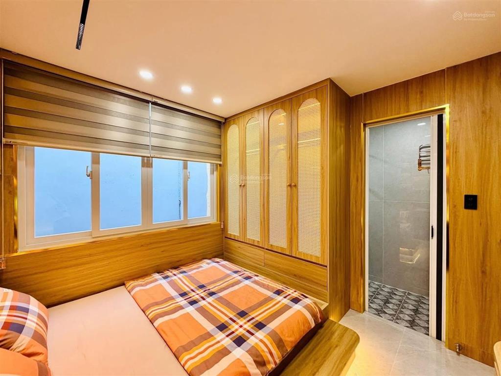 Giảm giá bán gấp nhà trần nguyên đán  q1, gần tiểu học trần quang khải. 84m2 đang cho thuê 30tr