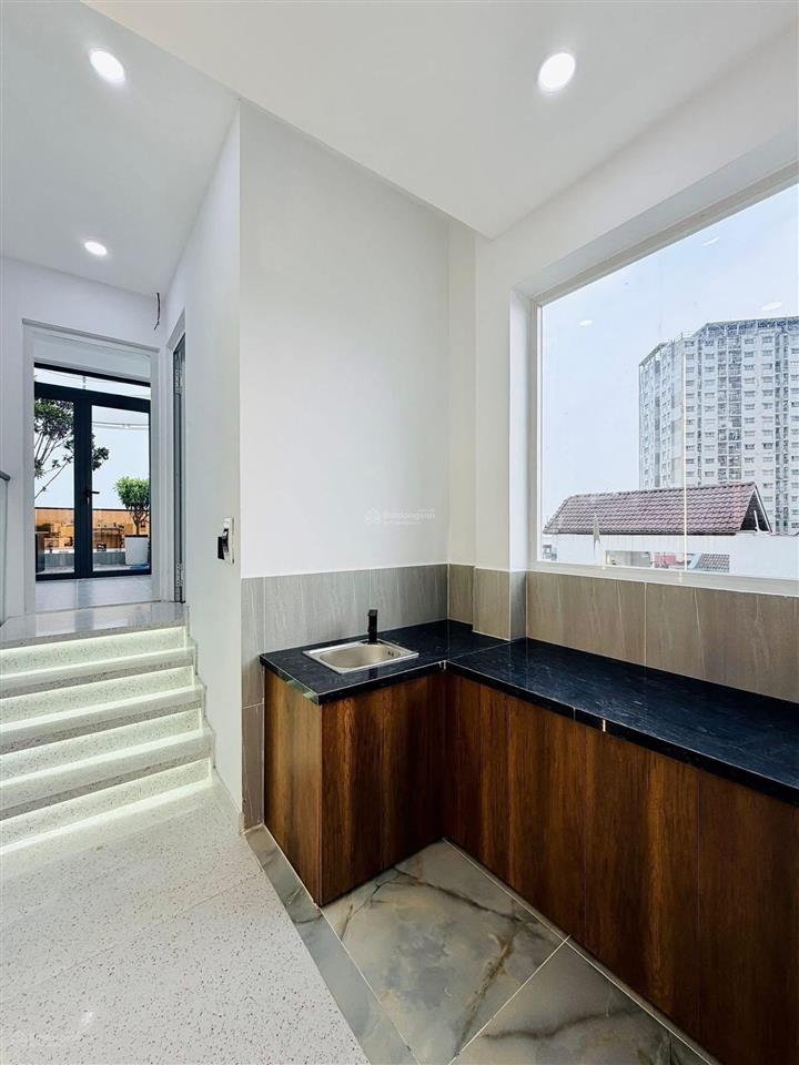 Giảm giá bán nhanh nhà lý chính thắngvõ thị sáuq3 gần thcs lê lợi. 3tỷ8  71m đang cho thuê 25tr