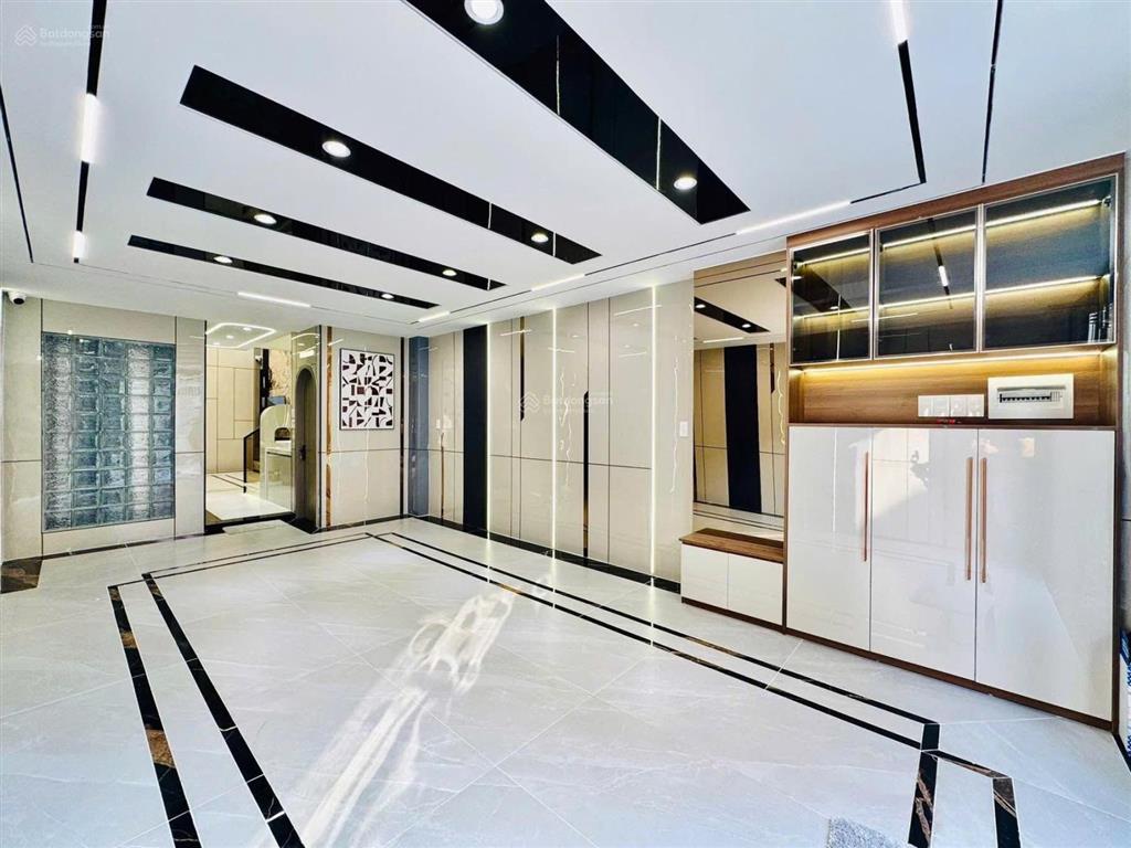 Cô hà về quê ở cần bán nhà nguyễn văn giaiđakaoq1, gần chợ đa kao. 4tỷ390/80m2 đang cho thuê 29tr
