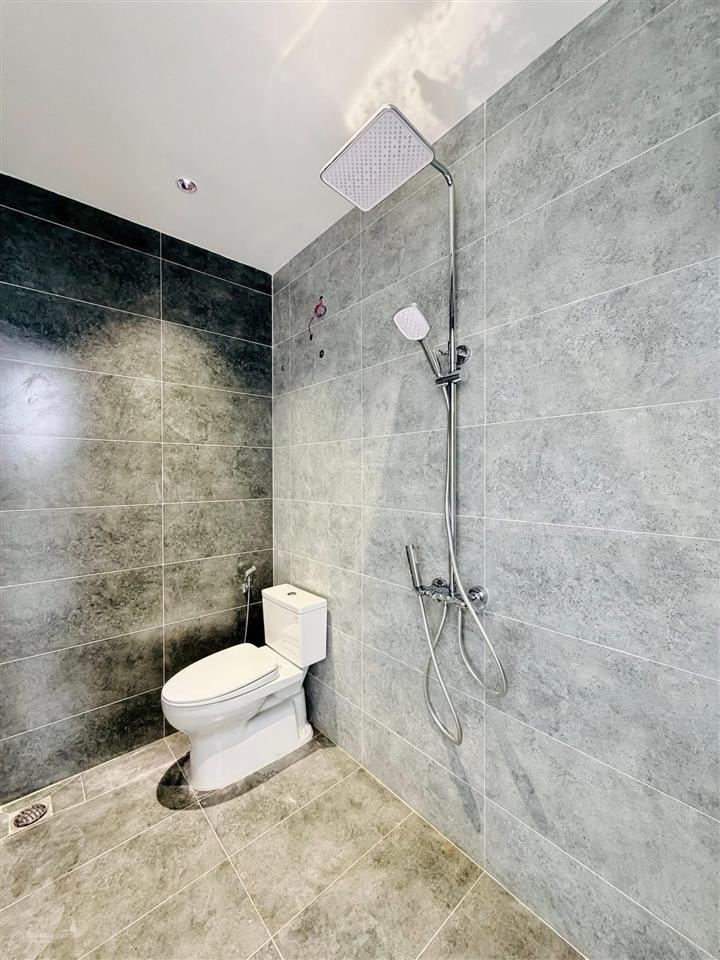 Cô na đi úc bán nhà nguyễn văn lạc  p19  bình thạnh gần chợ thị nghè. 89m² đang cho thuê 27tr