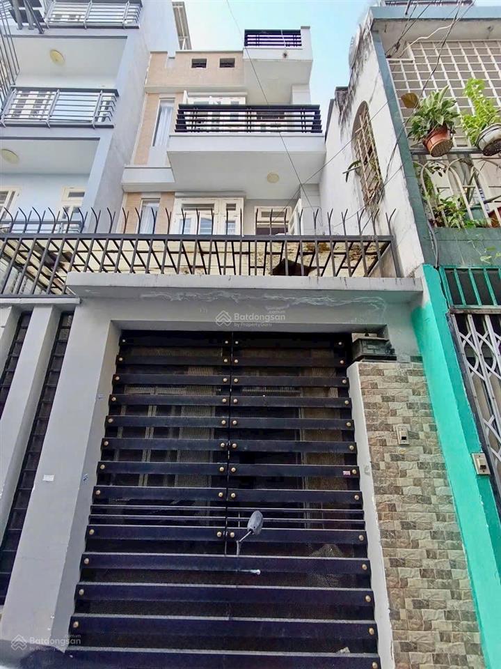 Chính chủ bán nhà cây điệpđakaoq1, gần tiểu học đinh tiên hoàng. 4tỷ1 dt 70m2 đang cho thuê 27tr