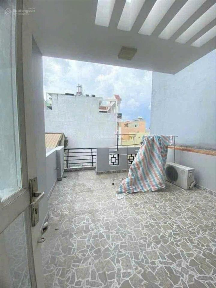 Chính chủ bán nhà cây điệpđakaoq1, gần tiểu học đinh tiên hoàng. 4tỷ1 dt 70m2 đang cho thuê 27tr