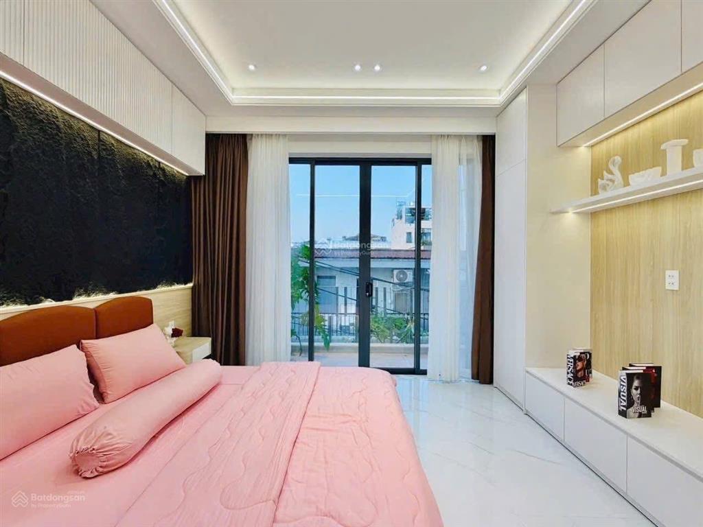 Giảm giá bán gấp nhà hồ hảo hớn  p. cô giang  q1, gần đại học văn lang. 74m2 đang cho thuê 26tr