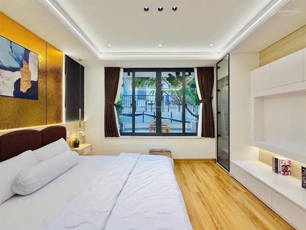 Giảm giá bán gấp nhà hồ hảo hớn  p. cô giang  q1, gần đại học văn lang. 74m2 đang cho thuê 26tr