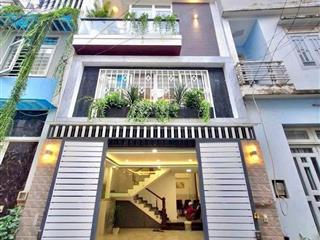 Cô hai cần bán gấp nhà mạc đĩnh chiq1, gần công viên lê văn tám. 4tỷ590/78,6m2 đang cho thuê 30tr