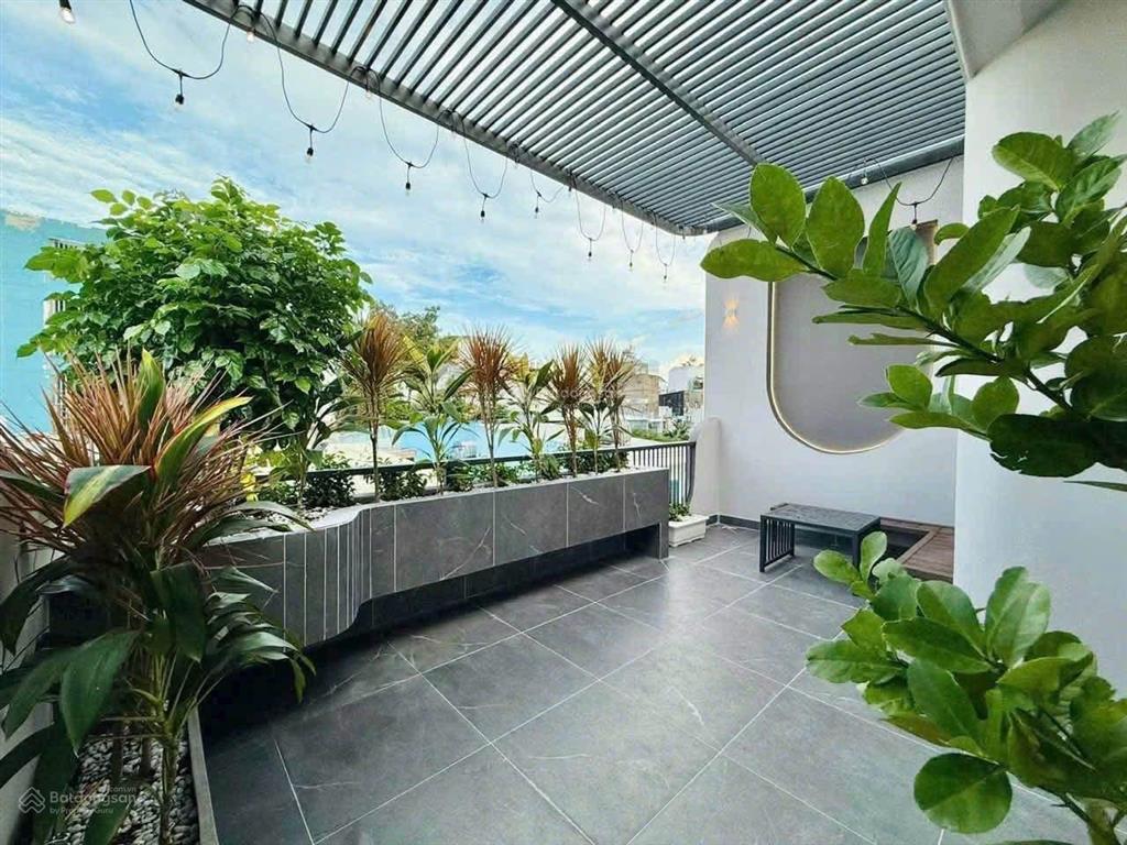 Cô hoa bán gấp nhà nguyễn thị minh khai  đa kao  q1, gần thảo cầm viên. 66m2 đang cho thuê 23tr