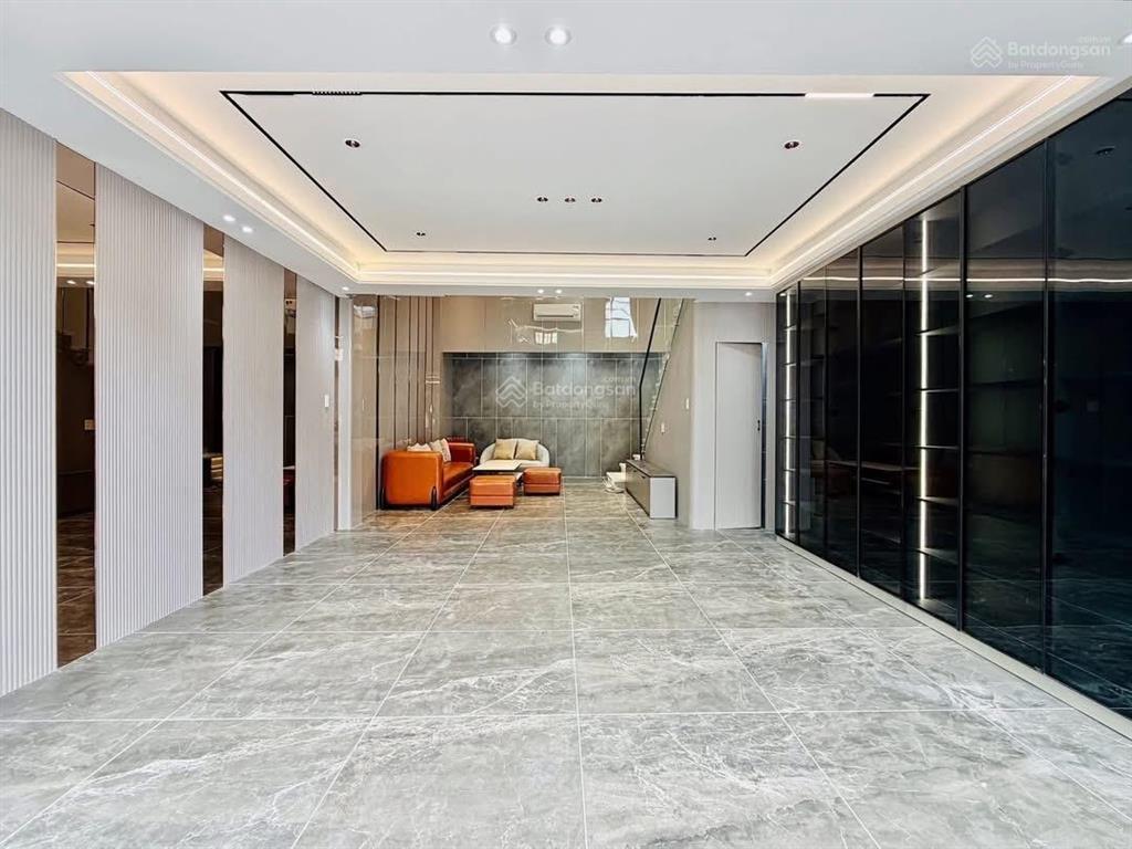 Cô na đi úc bán nhà nguyễn văn lạcp19bình thạnh, gần chợ thị nghè 89m2 đang cho thuê 27tr