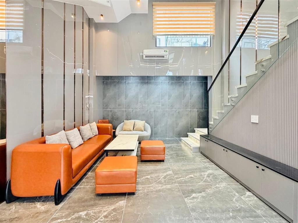 Cô na đi úc bán nhà nguyễn văn lạcp19bình thạnh, gần chợ thị nghè 89m2 đang cho thuê 27tr