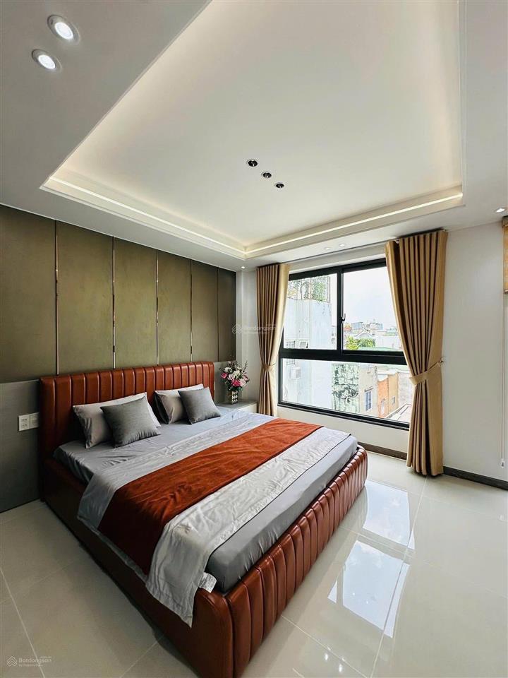 Tôi về quê ở cần bán gấp nhà nguyễn thị diệuq3, gần đại học mở. 83m2 đang cho thuê 27tr