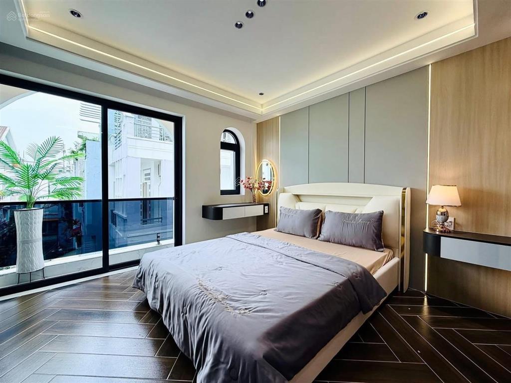 Dì hải bán nhà đang cho thuê 31triệu, nguyễn bỉnh khiêm  đa kao  q1, gần thảo cầm viên. dt 80,3m2