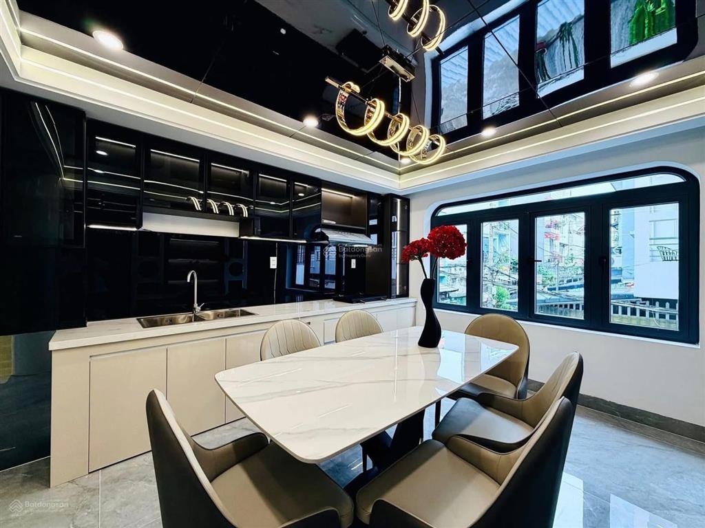 Dì hải bán nhà đang cho thuê 31triệu, nguyễn bỉnh khiêm  đa kao  q1, gần thảo cầm viên. dt 80,3m2
