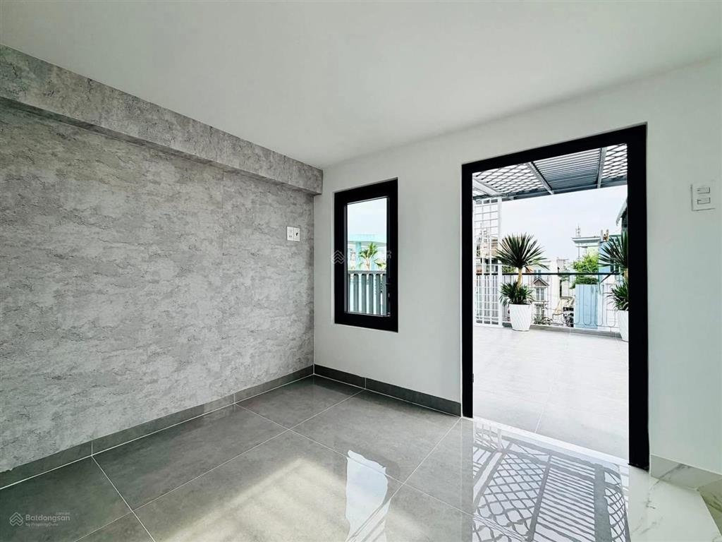 Dì hải bán nhà đang cho thuê 31triệu, nguyễn bỉnh khiêm  đa kao  q1, gần thảo cầm viên. dt 80,3m2