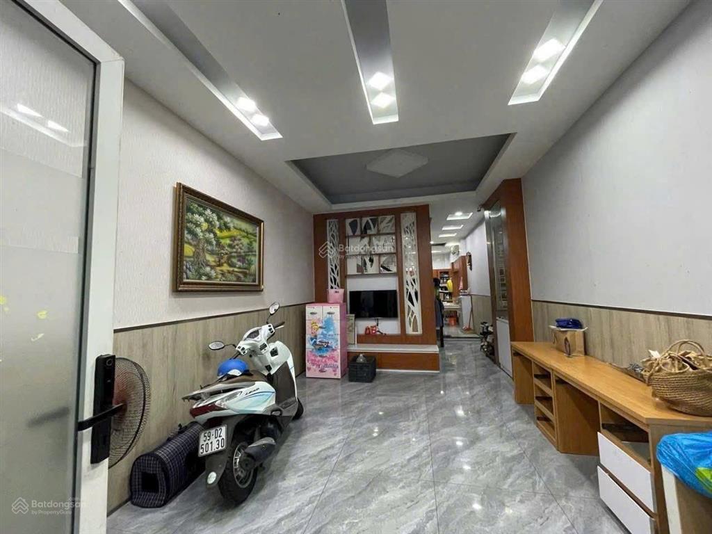 Bán nhà diện tích lớn 86m2 dt cho thuê 26tr. đường trần thiện chánh  p12  q10 gần vạn hạnh mall