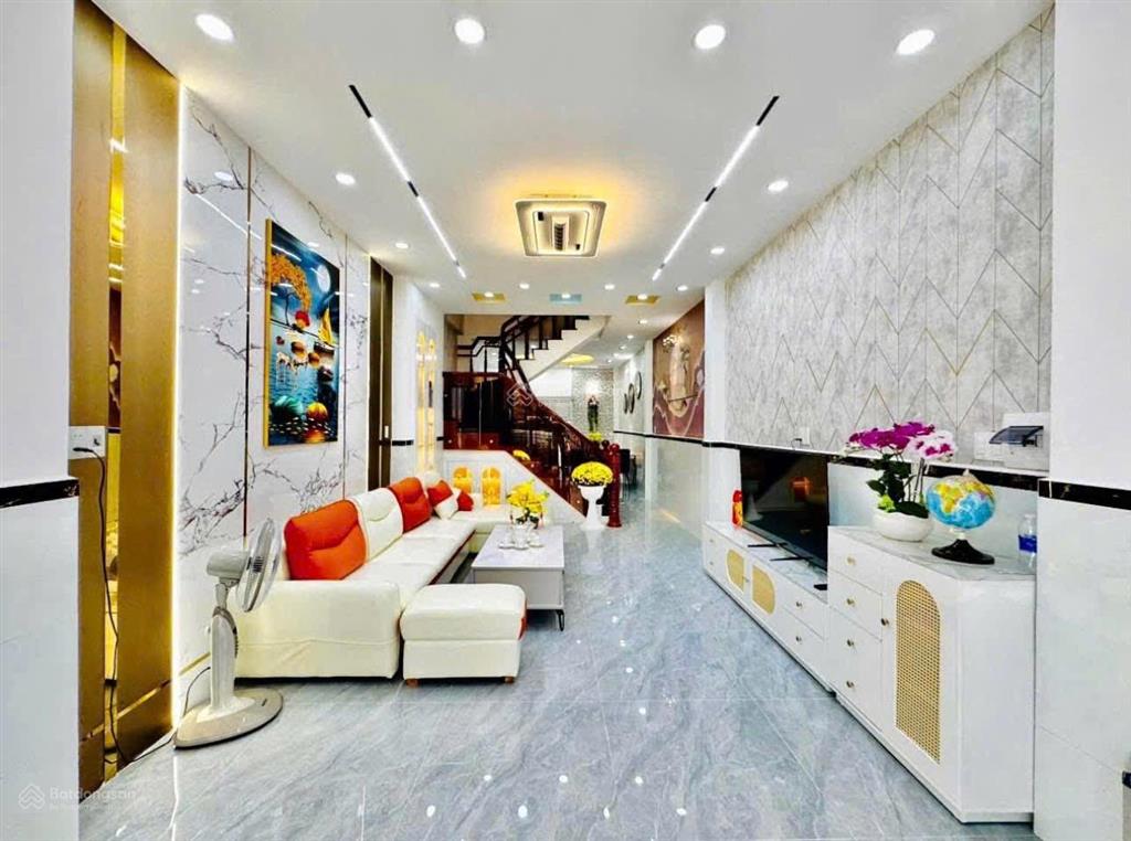 Sở hữu nhà 78m2 đang cho thuê 24triệu. đường oto nguyễn duy dương  p9  q5, gần chợ an đông