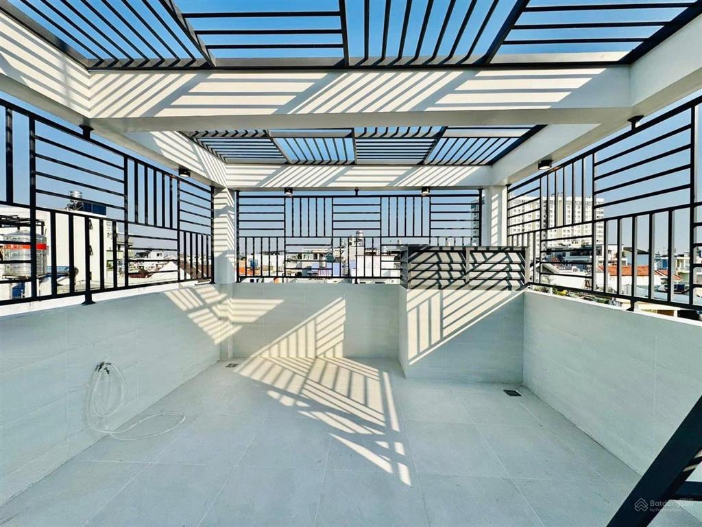 Cô hà về quê ở cần bán nhà nguyễn văn giai  đa kao  q1 gần chợ đa kao. 80m2 đang cho thuê 29tr
