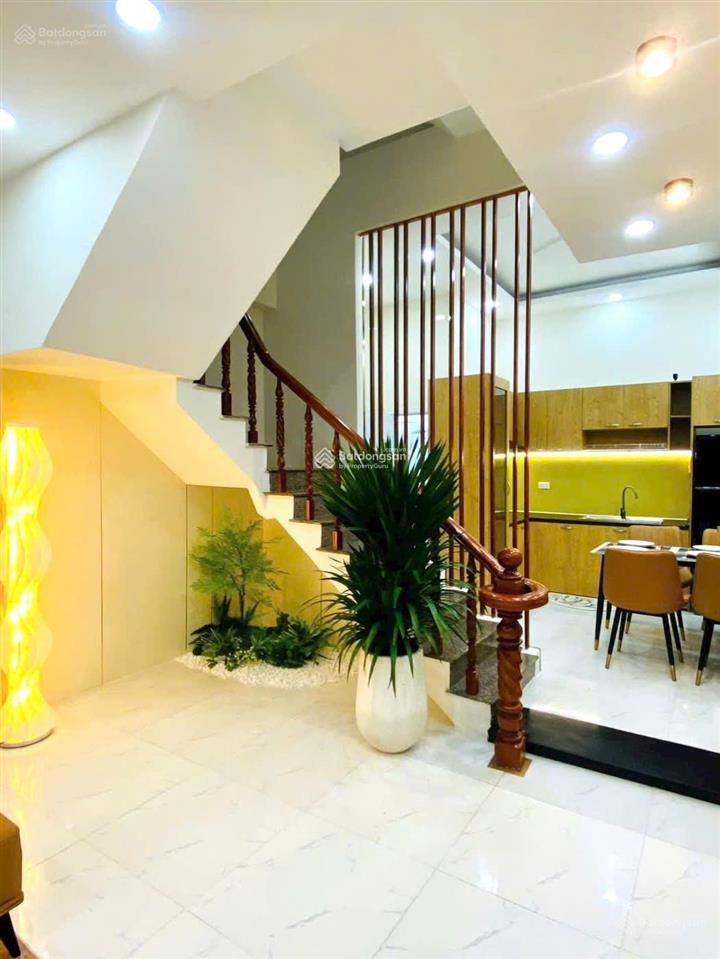 Siêu phẩm cho thuê 22 triệu ở đường lữ gia  p15  quận 11 gần sân vận động phú thọ. 67m2