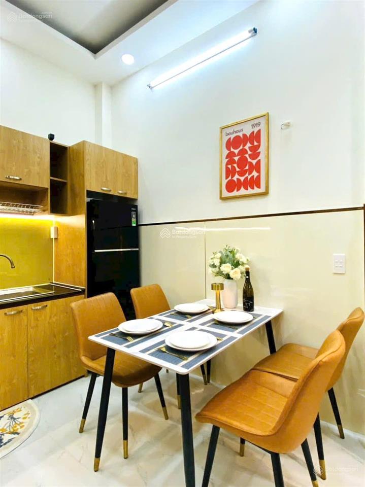 Siêu phẩm cho thuê 22 triệu ở đường lữ gia  p15  quận 11 gần sân vận động phú thọ. 67m2