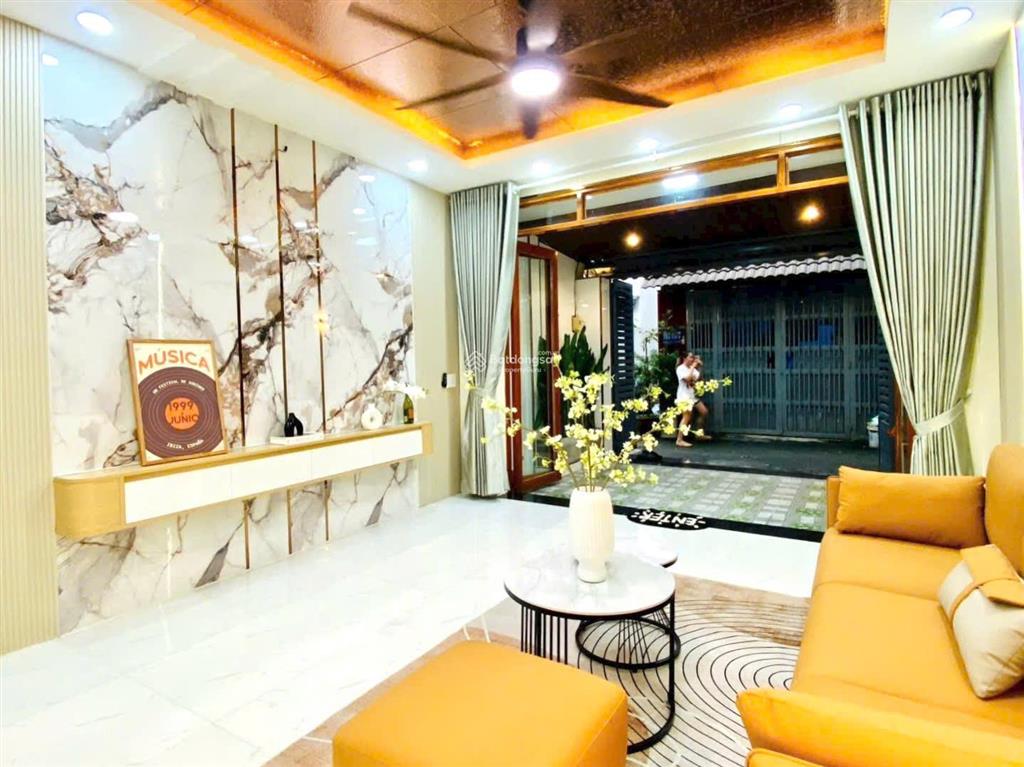 Siêu phẩm cho thuê 22 triệu ở đường lữ gia  p15  quận 11 gần sân vận động phú thọ. 67m2