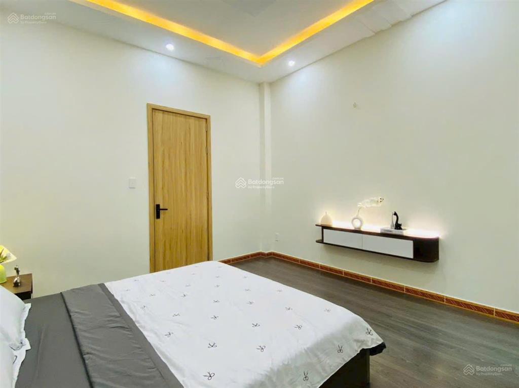 Siêu phẩm cho thuê 22 triệu ở đường lữ gia  p15  quận 11 gần sân vận động phú thọ. 67m2