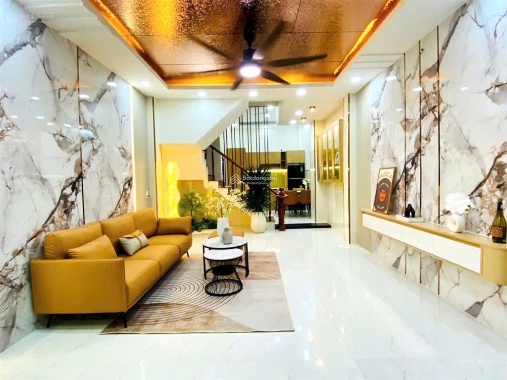 Siêu phẩm cho thuê 22 triệu ở đường lữ gia  p15  quận 11 gần sân vận động phú thọ. 67m2