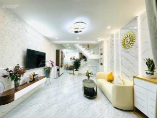 Giảm sốc 100 triệu khi mua căn nhà nguyễn lâm, phường 7, quận bình thạnh giá 3tỷ2/50m2. 3p ra quận1