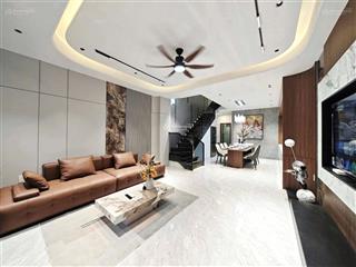 Bán nhà phố đẹp 2 tầng thoáng mát lý tự trọng  quận 1. 79m2 gần chợ bến thành, cho thuê 23tr