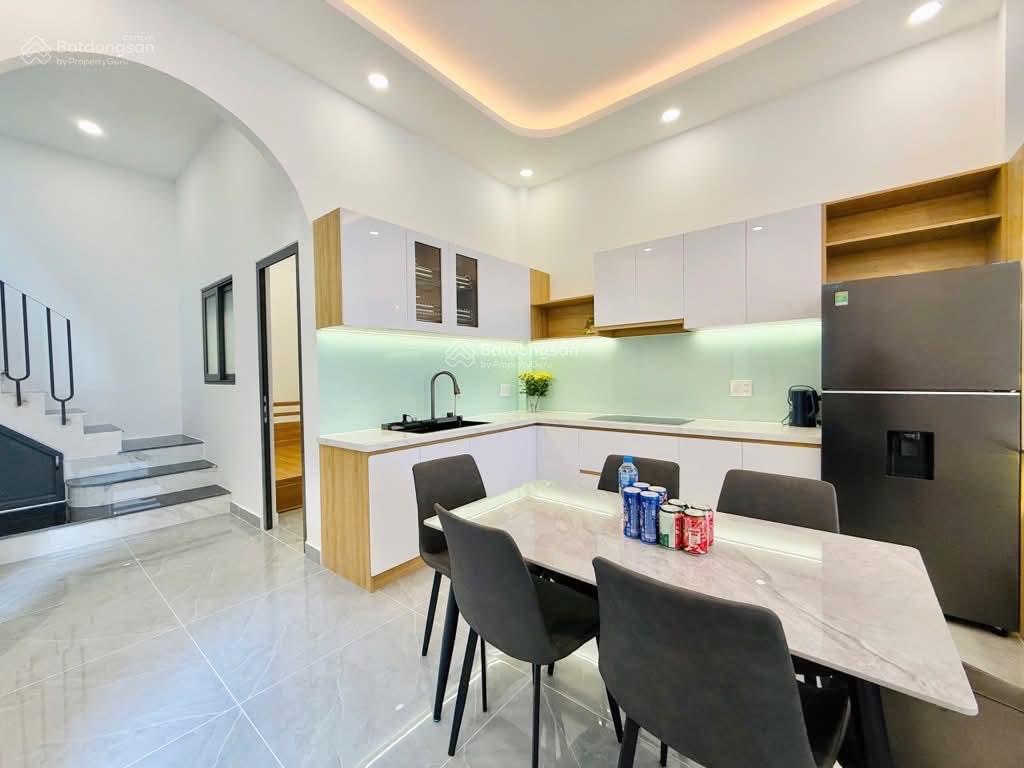 Chính chủ cần bán nhà võ thị sáu, võ thị sáu, q3 gần chợ tân định, giá 4tỷ3 dt 91,16m2 (5,3x17,2m)