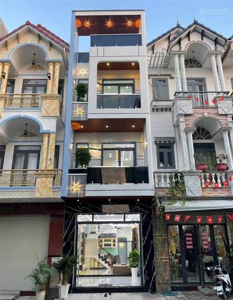 Cô lý bán nhà hồ biểu chánh, p11, phú nhuận gần bệnh viện an sinh giá 3tỷ8 dt 90m2 thuê 25 triệu/th