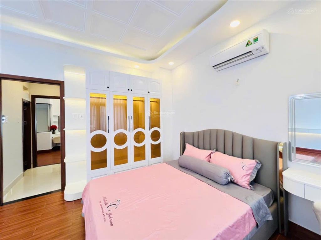 Chú chiến bán nhà tăng bạt hổ, p11, bình thạnh, giá 4tỷ gần đh văn lang, dt 76,5m2 thuê 27tr/th