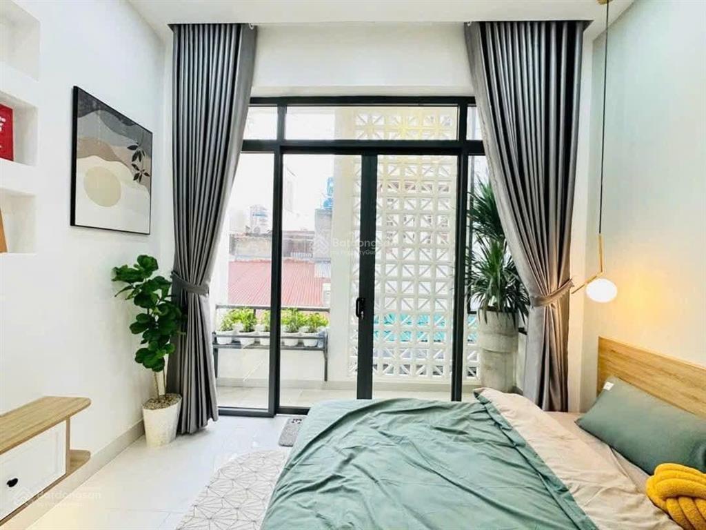 Bán gấp nhà nguyễn văn đậu, p6, phú nhuận, gần bệnh viện ung bướu, giá 3tỷ6 dt 82,8m2 còn hđ thuê