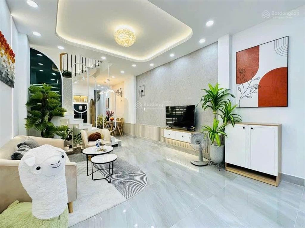 Bán gấp nhà nguyễn văn đậu, p6, phú nhuận, gần bệnh viện ung bướu, giá 3tỷ6 dt 82,8m2 còn hđ thuê