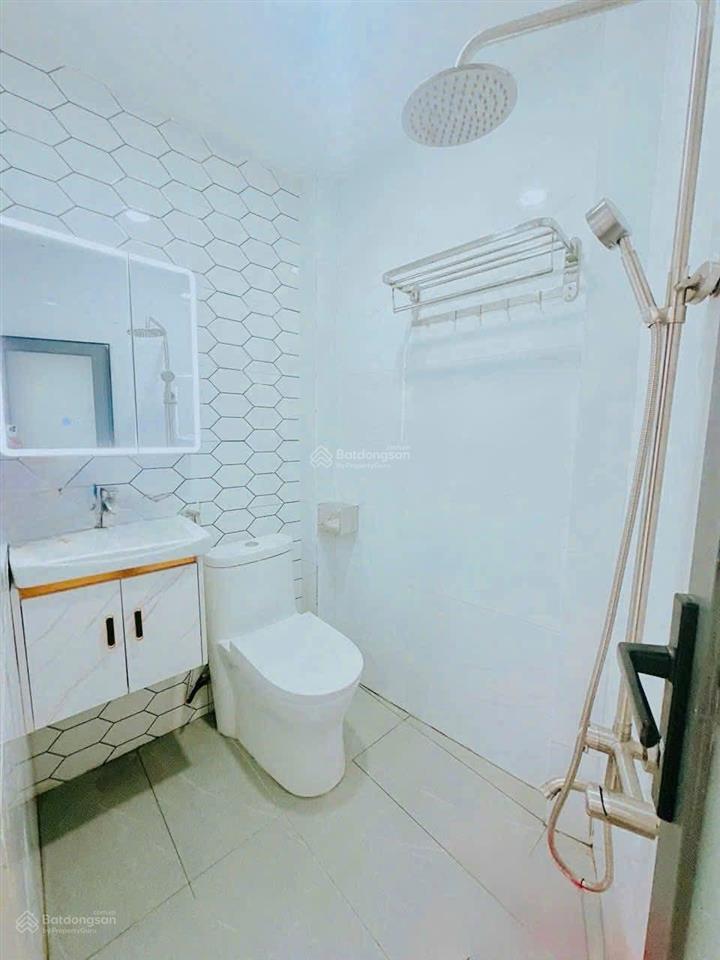 Chú hà bán nhà 80,1m2 tại võ văn tần, p5, q3, giá 3tỷ990 gần thcs kiến thiết, cho thuê 28 tr/th