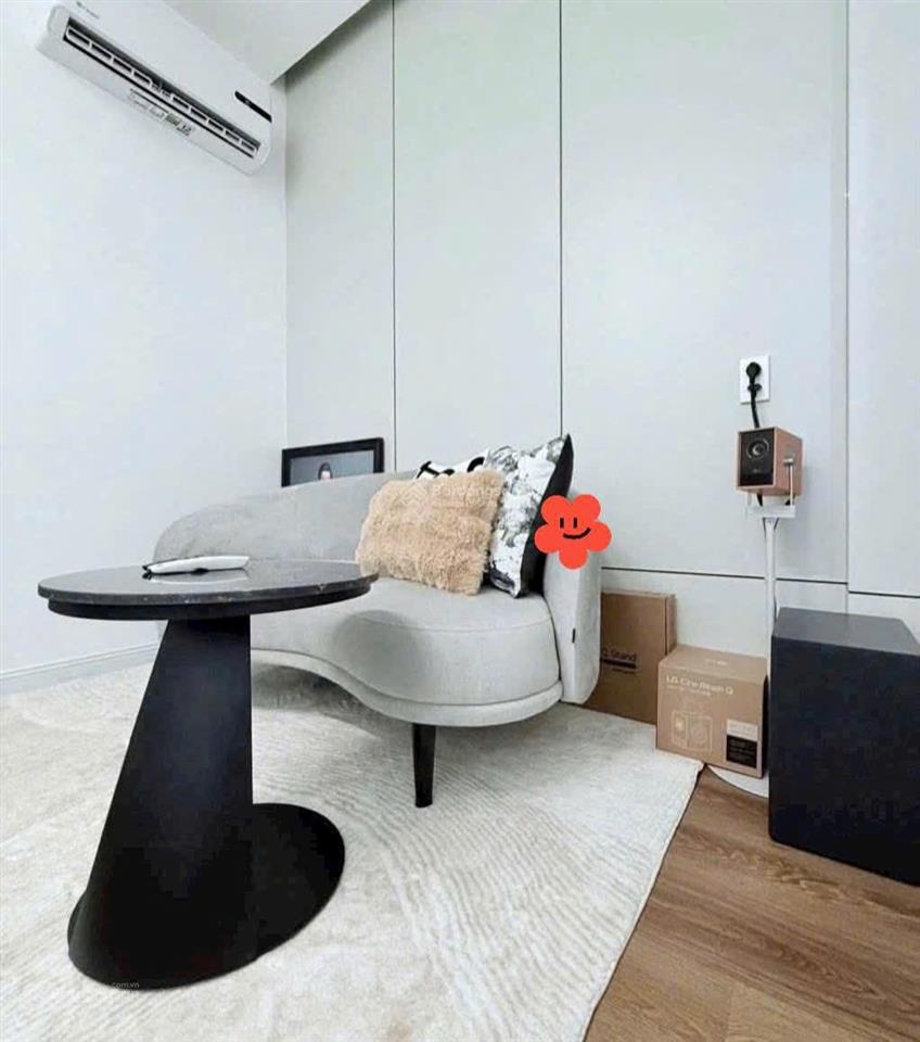 Chú bé bán nhà 76,5m2 ngay trần nhân tôn p9 q5, giá 4tỷ gần bệnh viện 304, cho thuê 25tr/th
