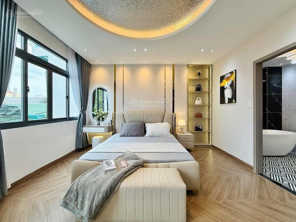 Tôi bán nhà bà hạt, p. 9, q. 10, gần ngã bảy lý thái tổ, dt 90m2 thuê 30tr/th