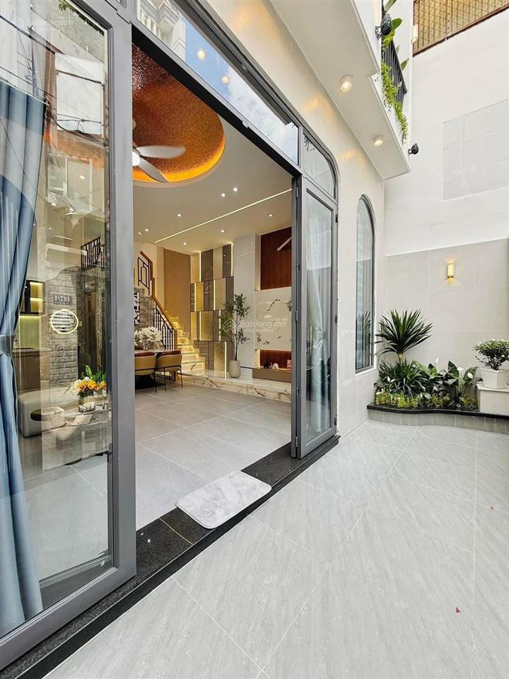 Tôi bán nhà bà hạt, p. 9, q. 10, gần ngã bảy lý thái tổ, dt 90m2 thuê 30tr/th