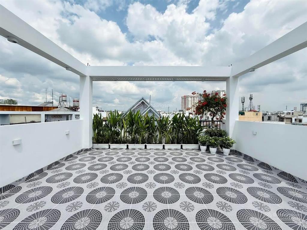 Tôi bán nhà bà hạt, p. 9, q. 10, gần ngã bảy lý thái tổ, dt 90m2 thuê 30tr/th