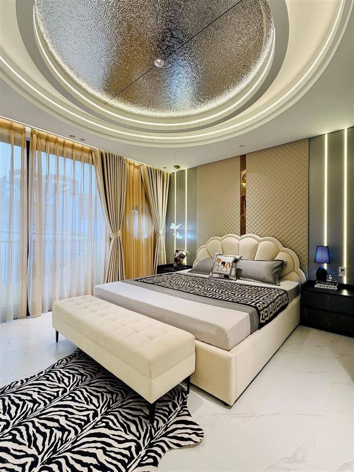 Tôi bán nhà nguyễn thị tần, p. rạch ông, q8 sát chợ rạch ông, dt 67,2m2, cho thuê 24 tr/th