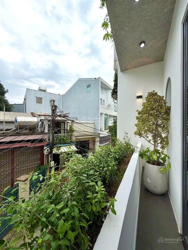 Bán nhà nguyễn thị minh khai, bến nghé, q1, gần nhà thờ đức bà dt 80m2, thuê 38 tr/th