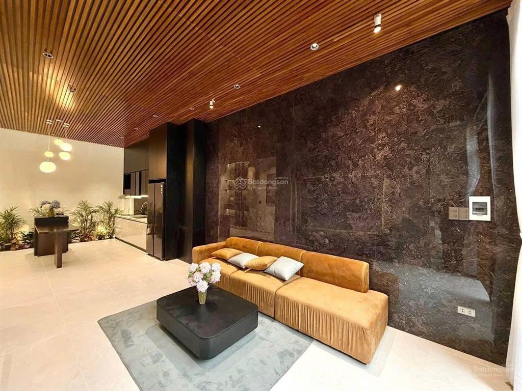 Bán nhà nguyễn thị minh khai, bến nghé, q1, gần nhà thờ đức bà dt 80m2, thuê 38 tr/th