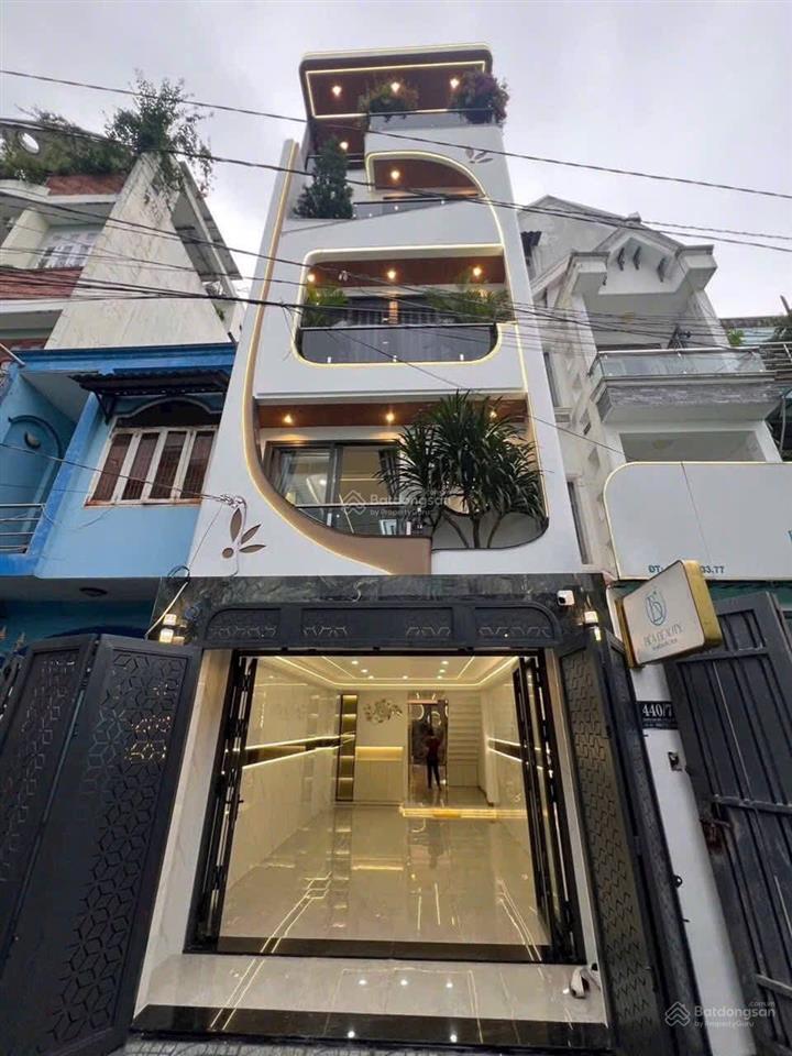 Bán gấp nhà tô hiến thành, p15, q10, gần công viên lê thị riêng, giá 4tỷ090 dt 78m2 thuê 27 tr/th