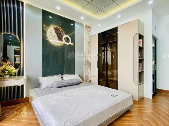 Kẹt tiền kinh doanh bán gấp nhà huỳnh đình hai p22 bình thạnh gần chợ bà chiểu, dt 80m2