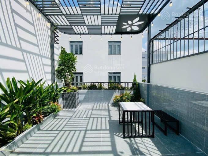Kẹt tiền kinh doanh bán gấp nhà huỳnh đình hai p22 bình thạnh gần chợ bà chiểu, dt 80m2